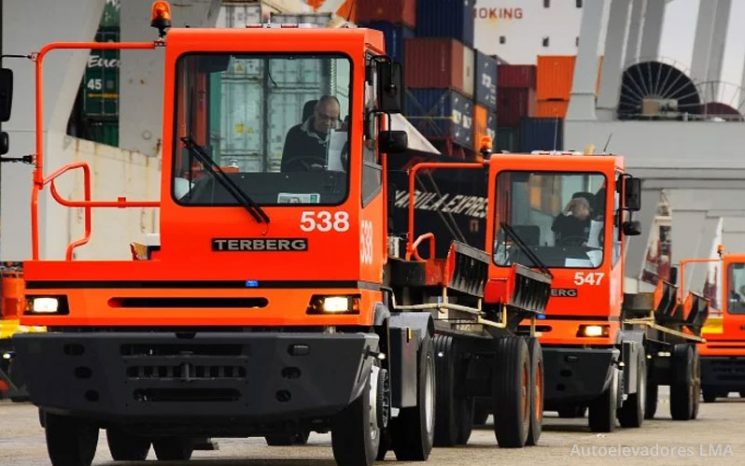 Tractor Portuario 4×2 Serie YT 182 full